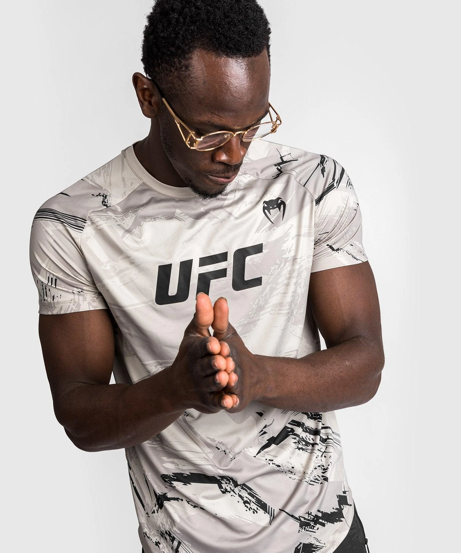 UFC Venum Authentic Fight Week 2.0 Men's Dry Tech T-shirt - Sand - Image 4