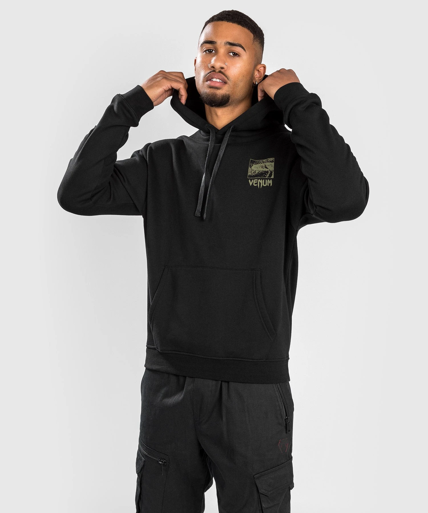 Venum Fangs Hoodie Regular Fit - Black - Image 2