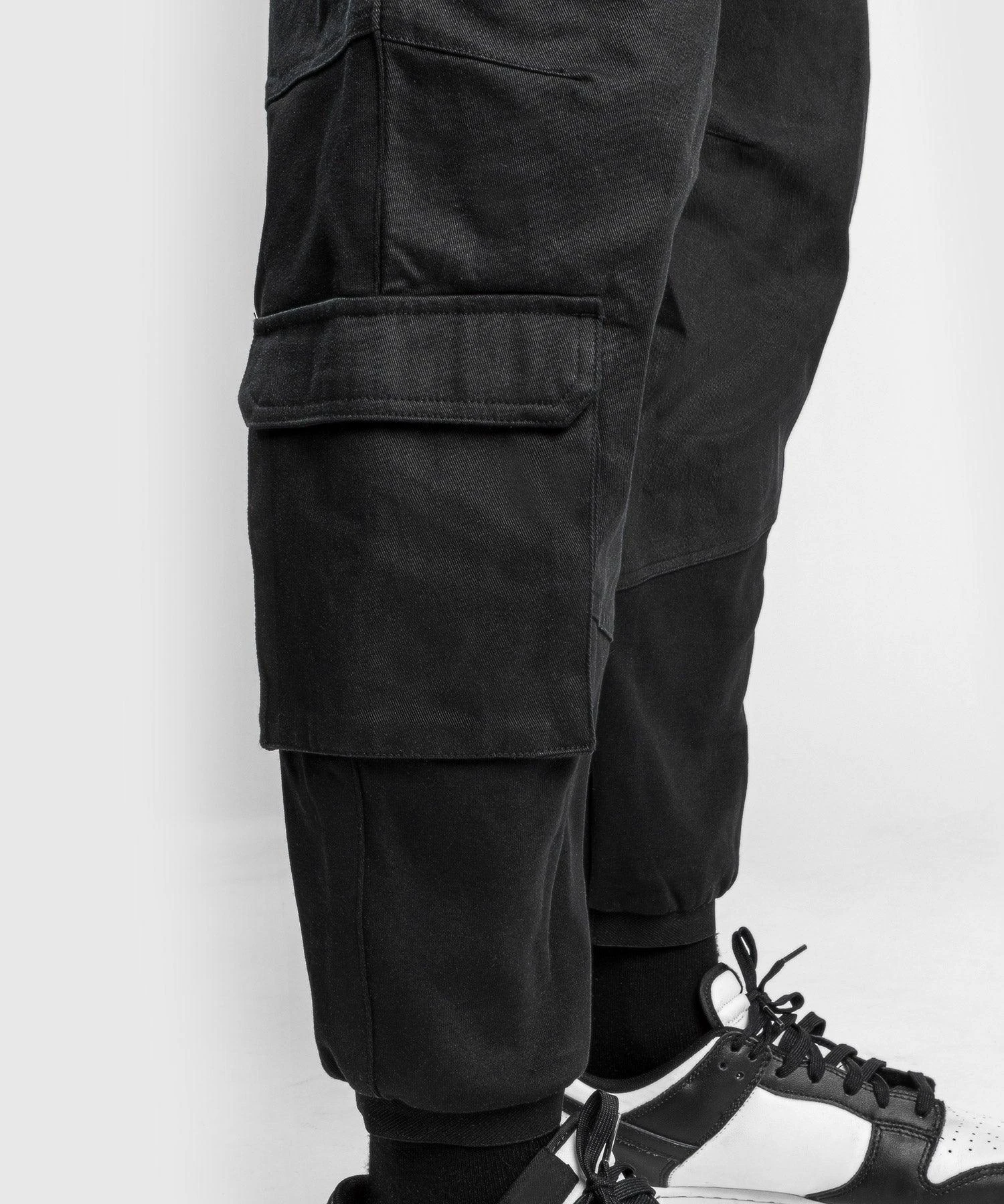 Venum Cargo Pants - Black - Image 8