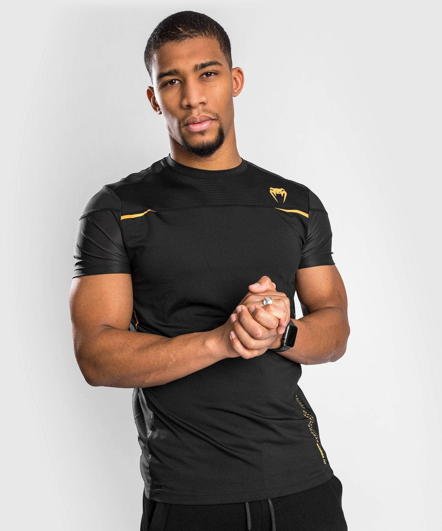 Venum Tempest 2.0 Dry Tech T-shirt - Black/Gold
