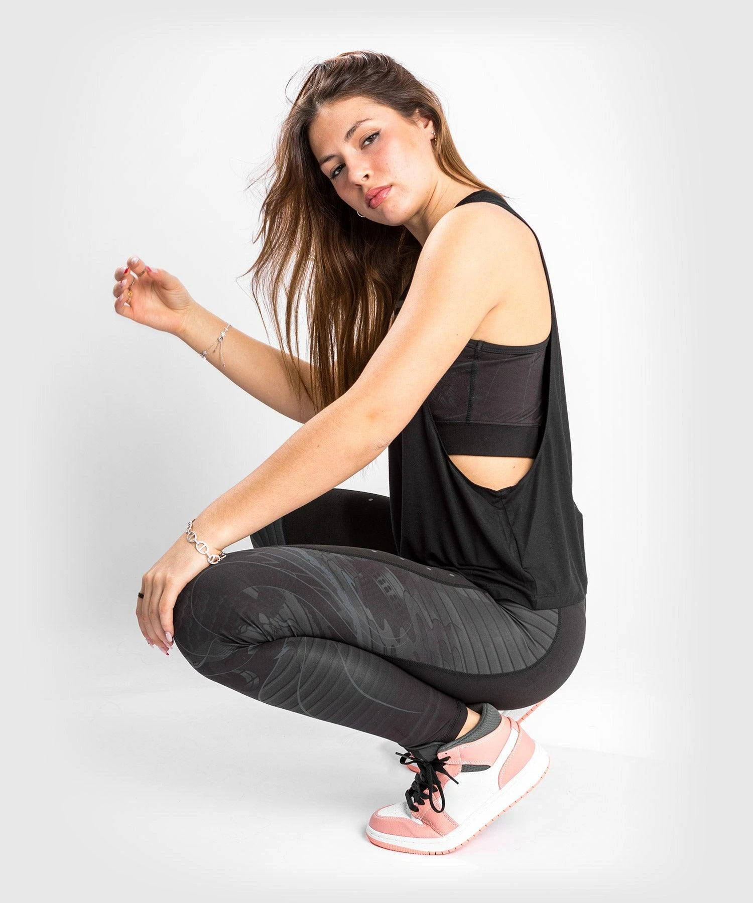 Venum YKZ21 Women's Tank Top - Black/Black - Image 2