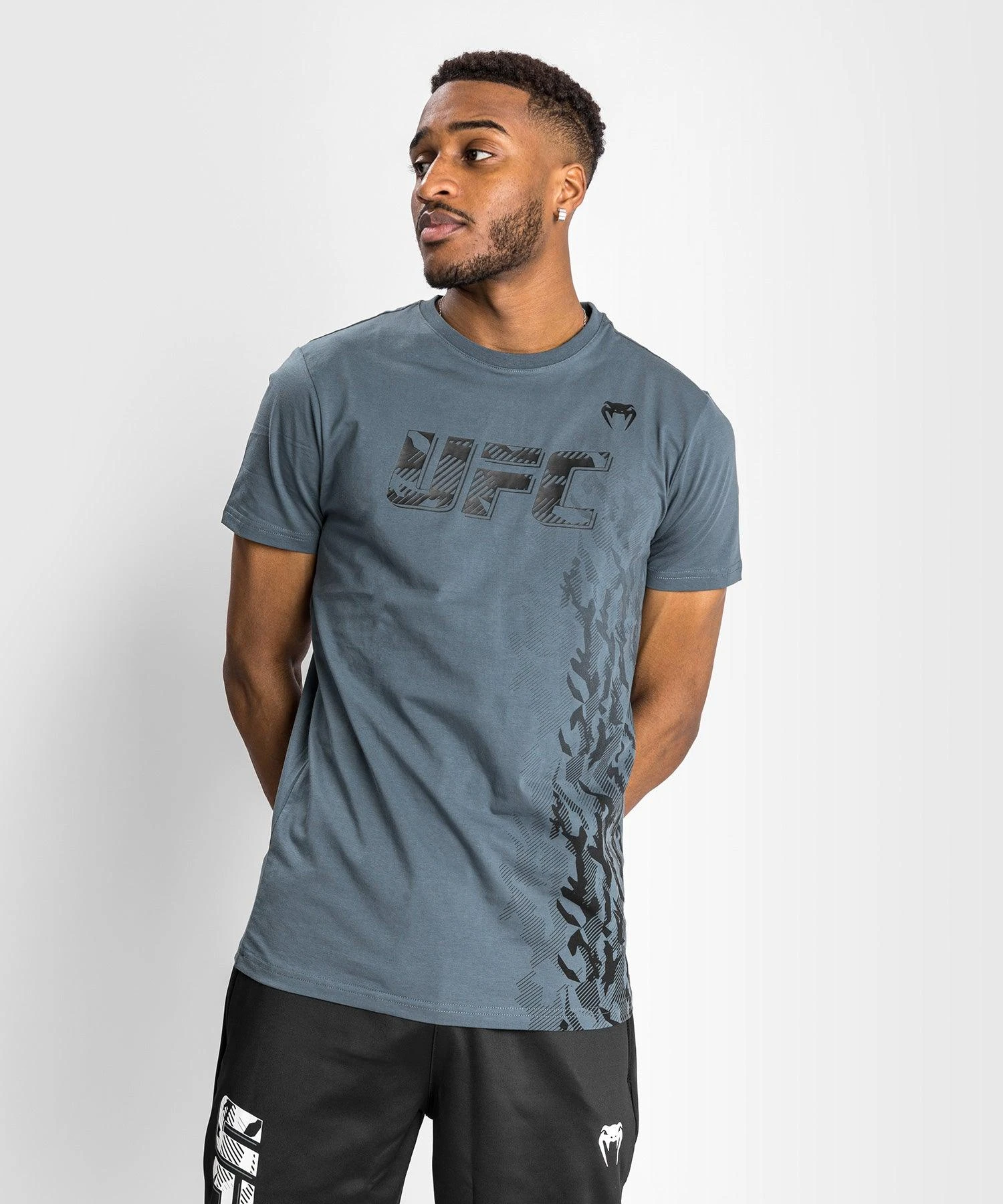 UFC Venum Authentic Fight Week Men's Short Sleeve T-shirt - Grey - Image 4