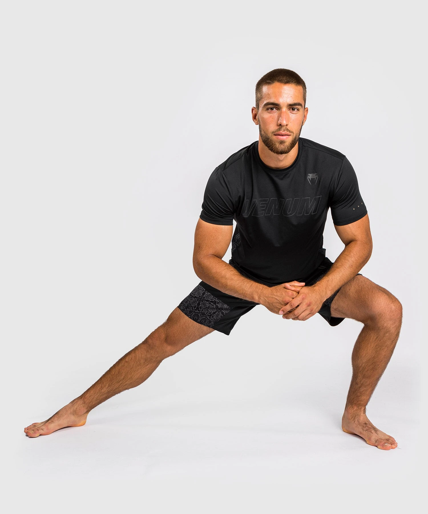 Venum Classic Evo Dry Tech T-Shirt - Black/Black Reflective - Image 2