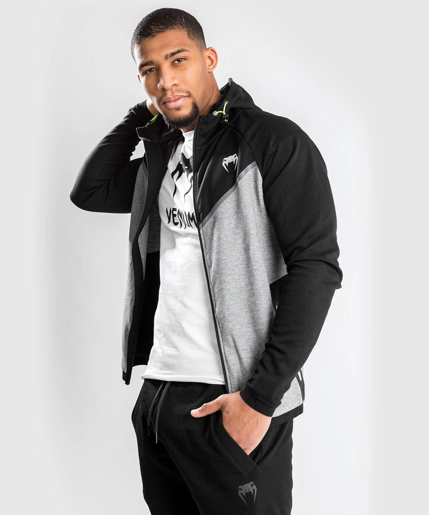 Venum Laser Evo 2.0 Hoodie - Light Heather Grey - Image 2