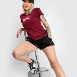 UFC Venum Authentic Fight Week Women's 2.0 Short Sleeve T-Shirt - Red