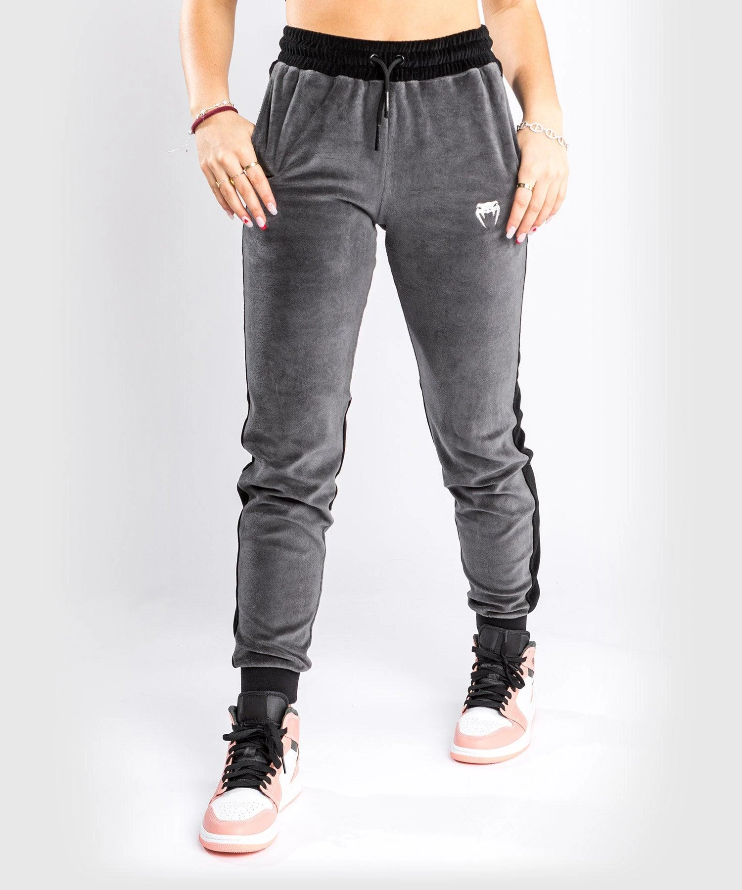 Venum Camoline 2.0 Velvet Joggers - For Women - Grey/Black - Image 3