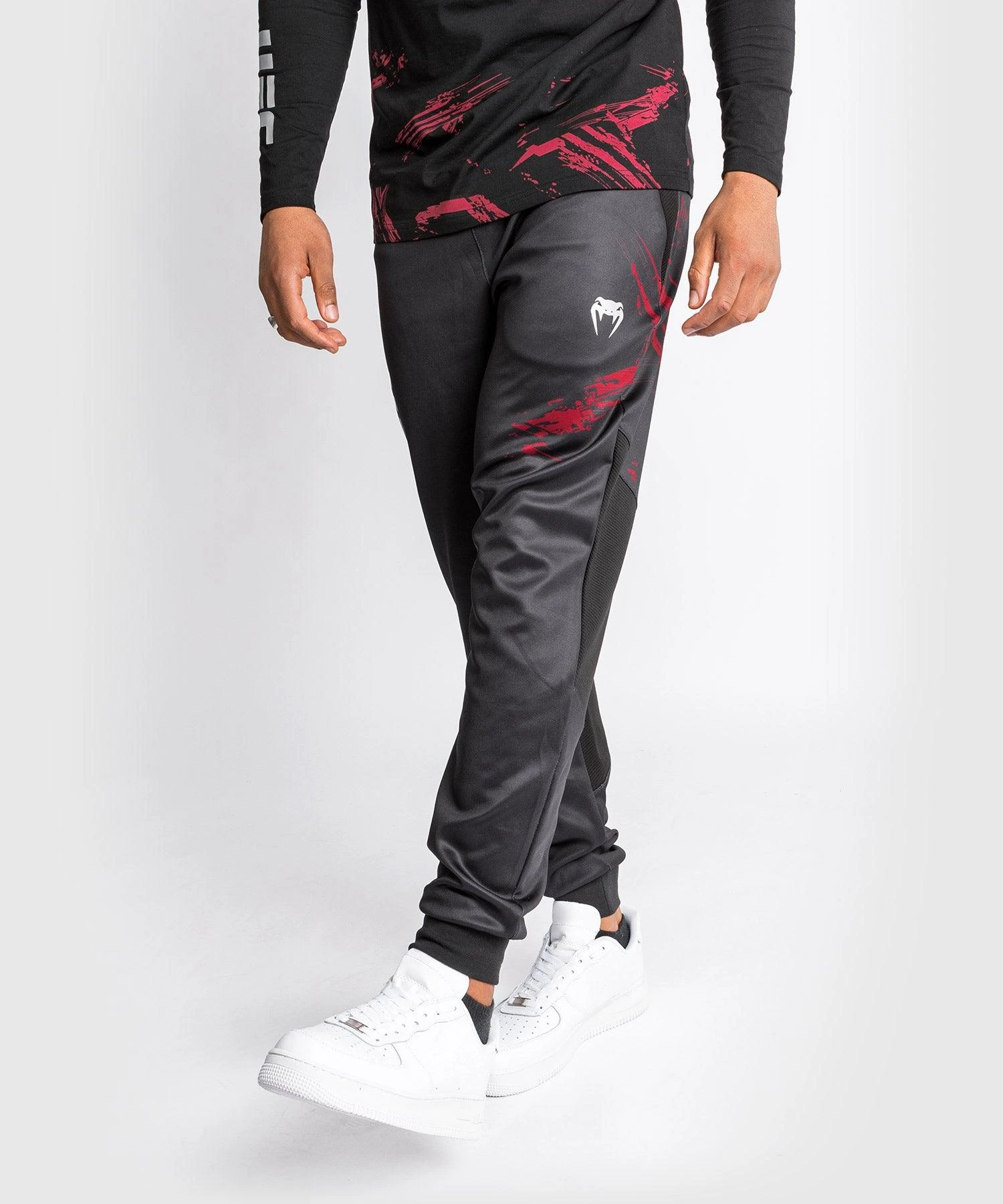 UFC Venum Authentic Fight Week 2.0 Sweatpants - Black/Red - Image 4